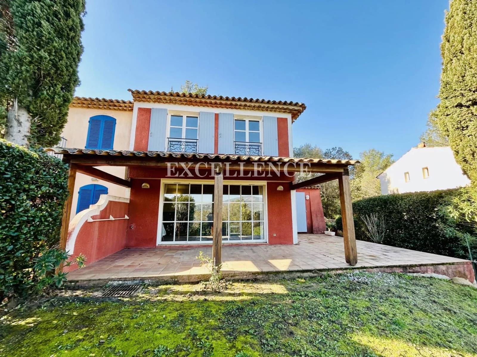 Maison d'angle de 5 pièces Grimaud Les Restanques du Golfe 