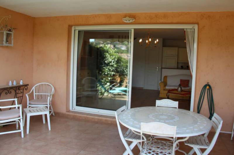 A la vente maison de trois chambre à Sainte Maxime