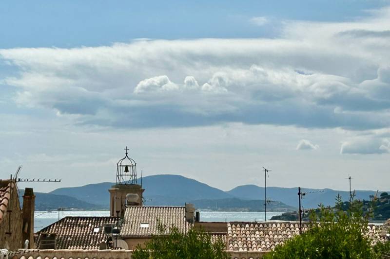 Appartement avec terrasse et vue mer Sainte Maxime centre double garage