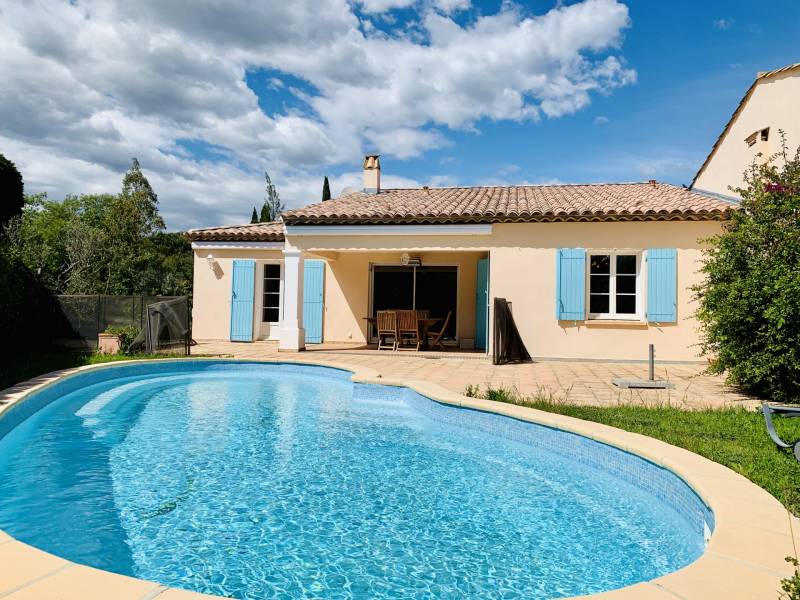 A vendre villa avec piscine à Sainte Maxime
