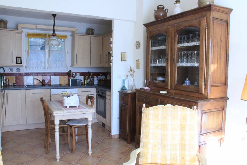 villa à vendre au centre du village du Plan de la Tour