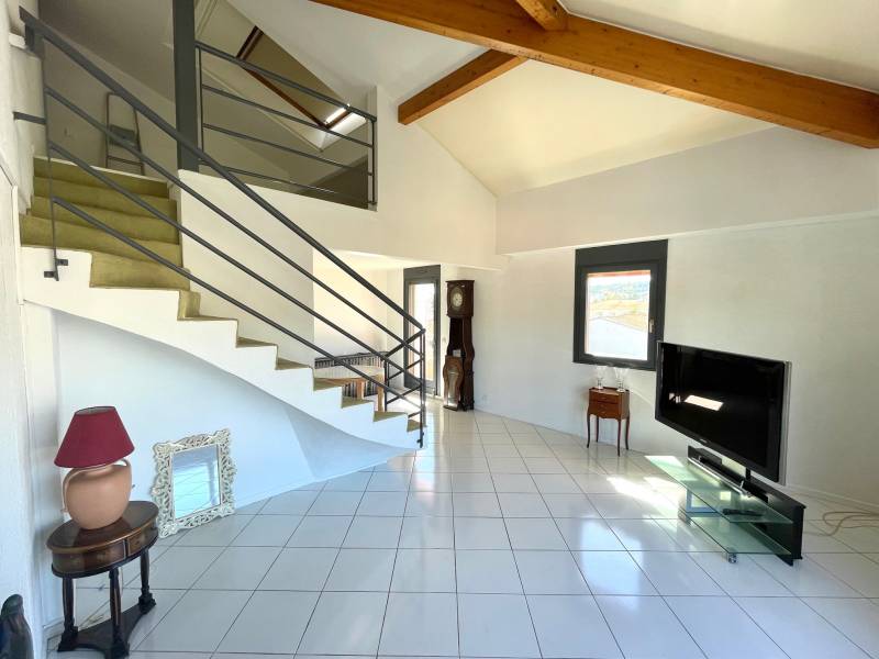 Appartment en dernier étage à vendre sainte maxime var