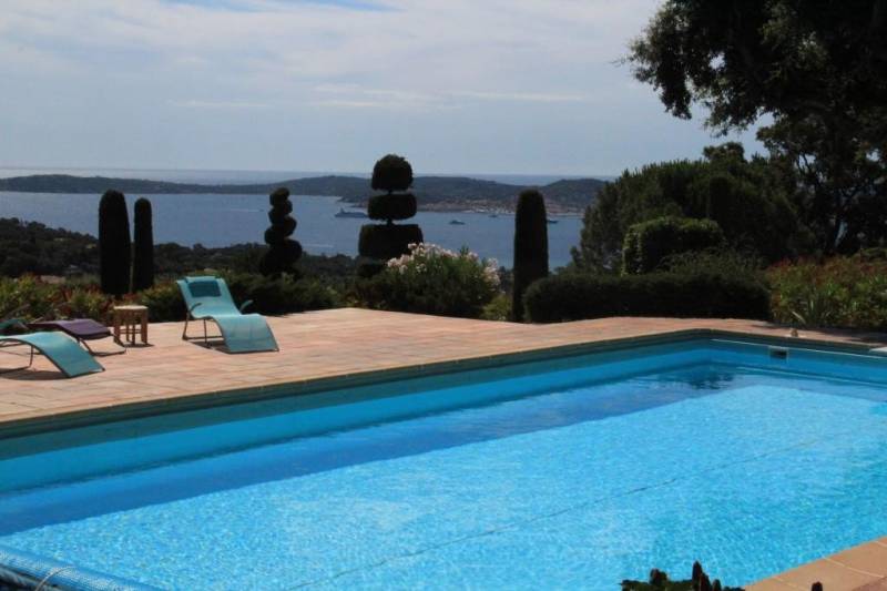 Villa à louer en saison domaine de Bartole Grimaud