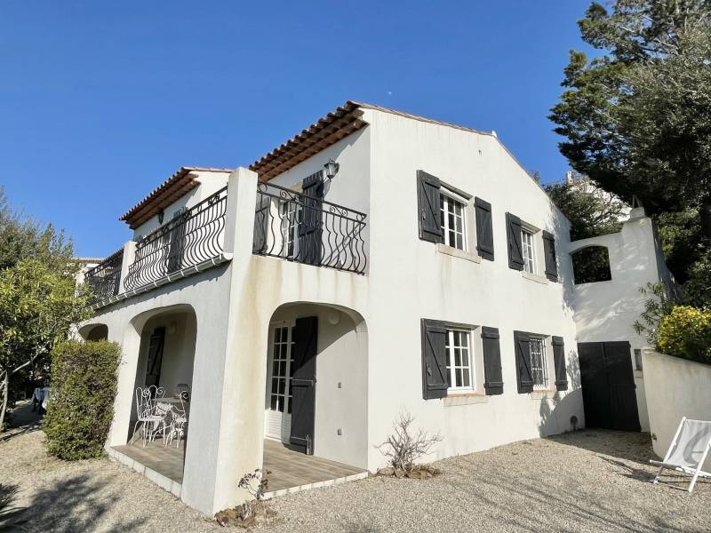 Achat villa 5 chambres pour vacances ste maxime var