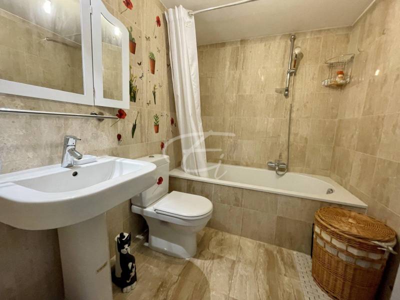 Appartement 3 pièces dans résidence récente de standing à vendre à Sainte Maxime