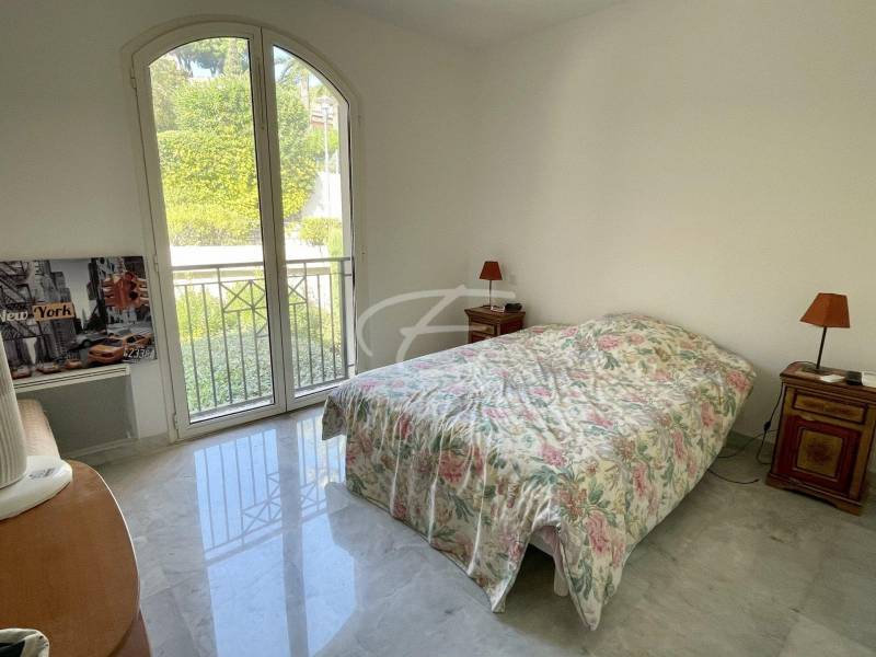 En vente magnifique F3 dans résidence privée à Sainte Maxime
