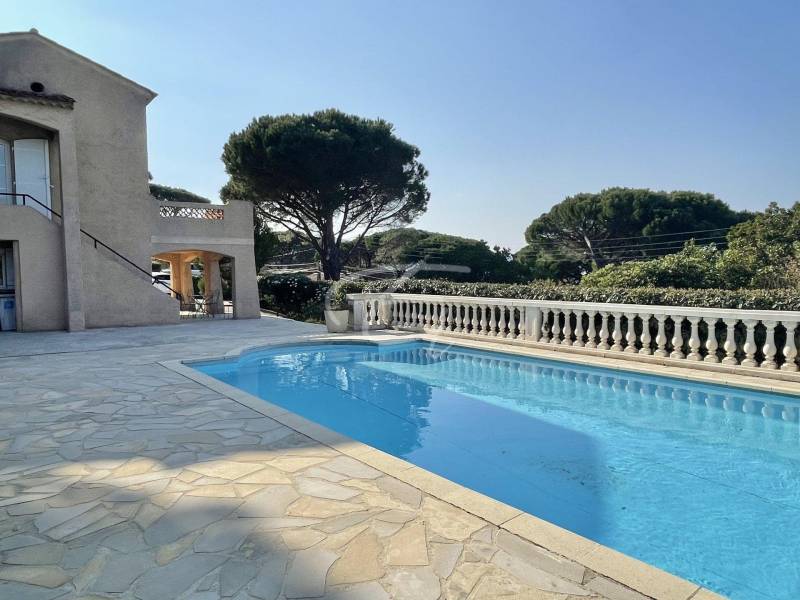 A vendre villa de charme quartier Sémaphore à Sainte Maxime
