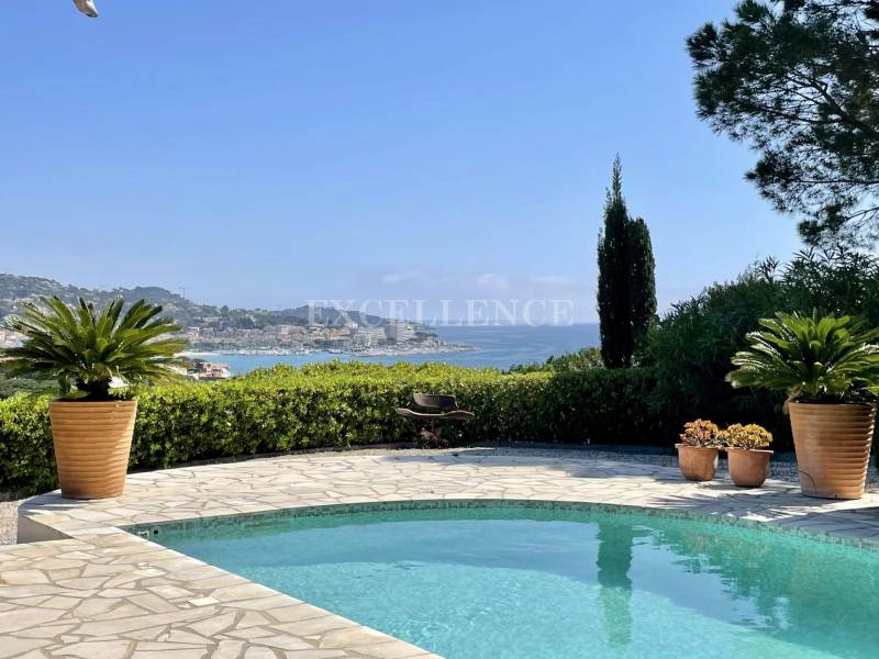 A vendre villa à proximité des plages de la Croisette à Ste Maxime