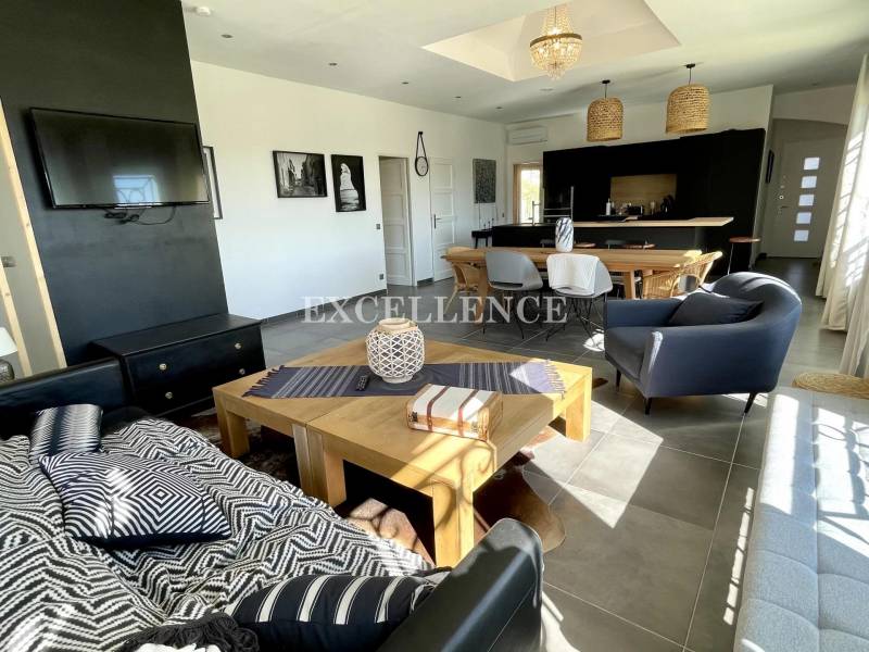 Appartement spacieux avec vue mer à vendre aux Issambres