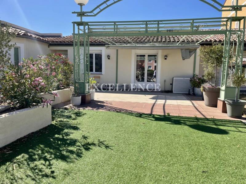 En vente bel appartement 4 pièces avec vue mer aux Issambres