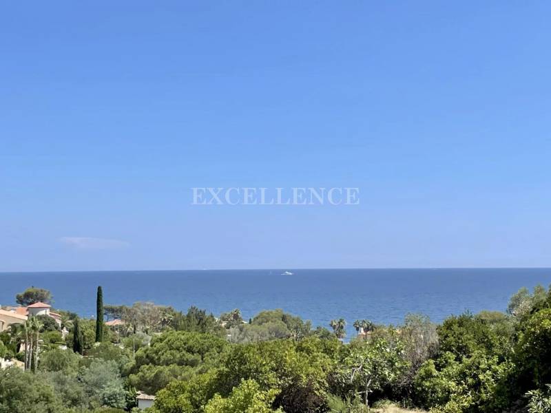 villa 5 pièces avec vue mer à vendre aux Issambres