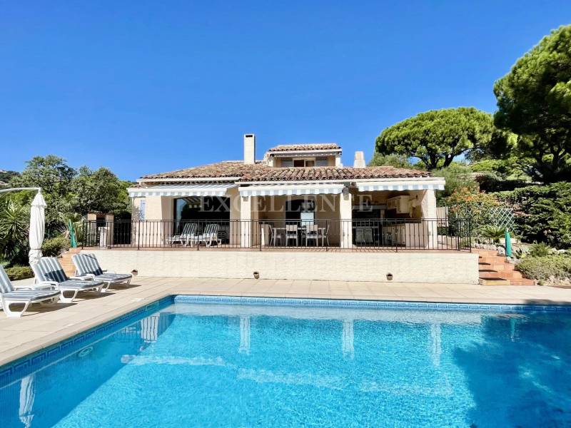 Charmante villa 7 pièces à vendre à Sainte Maxime