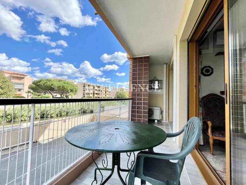 A vendre appartement 2 pièces proche des commerces et des plages de Sainte Maxime