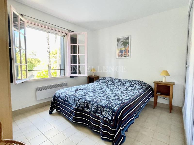 Villa de plain pied 4 pièces à vendre à Ste Maxime