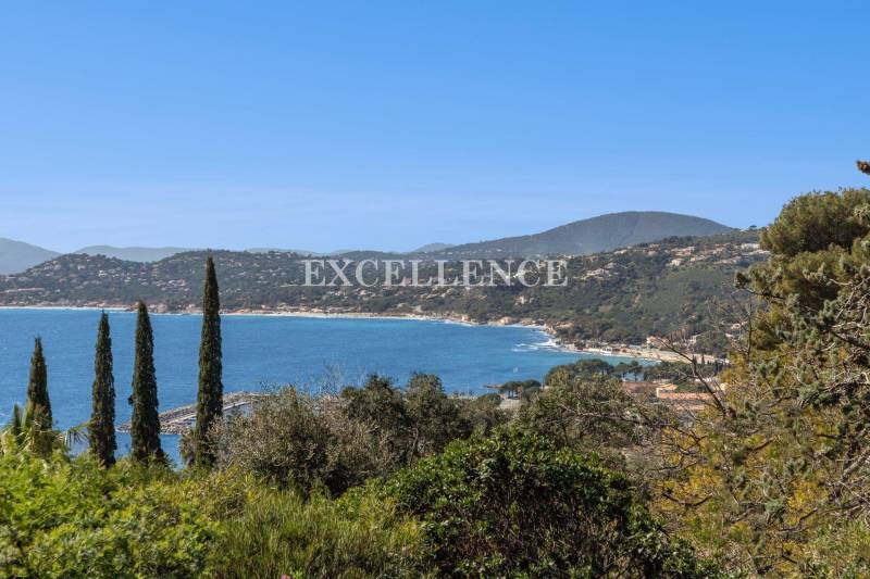 A vendre villa 10 pièces avec piscine aux Issambres