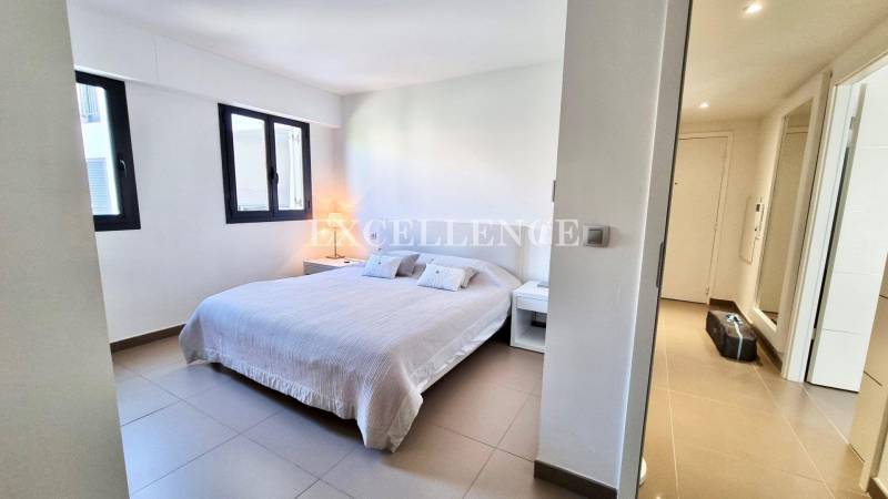 Superbe duplex avec terrasse et vue mer à vendre à Ste Maxime