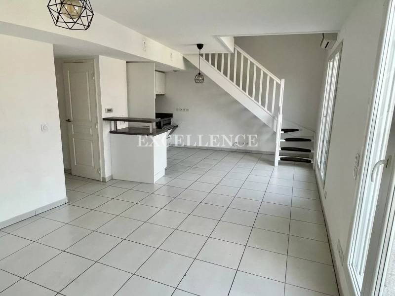 A vendre bel appartement dans résidence de standing à Ste Maxime