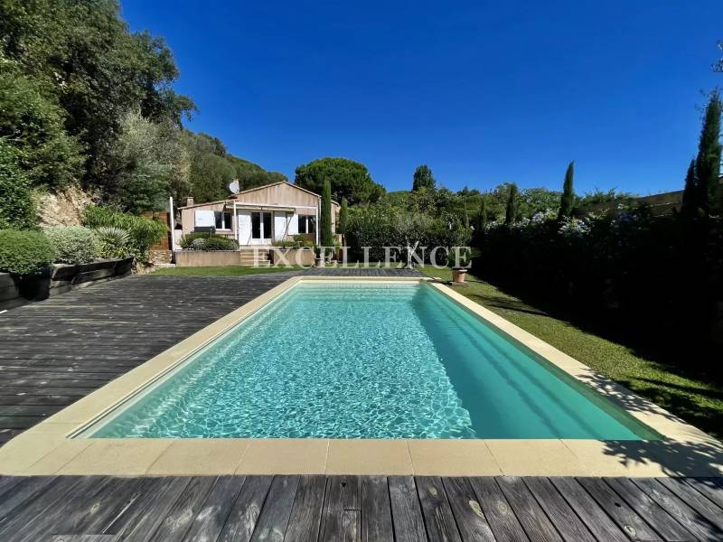 villa 4 pièces avec piscine à vendre à Ste Maxime