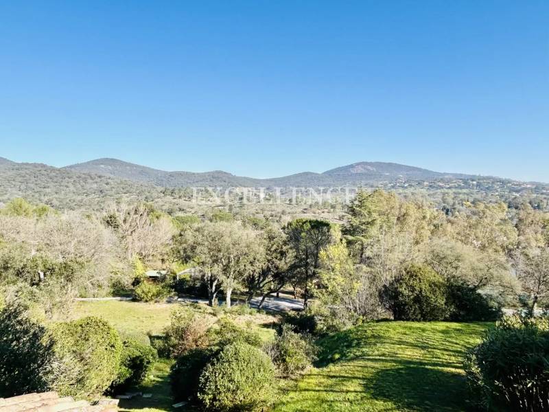 Maison d'angle de 5 pièces Grimaud Les Restanques du Golfe 