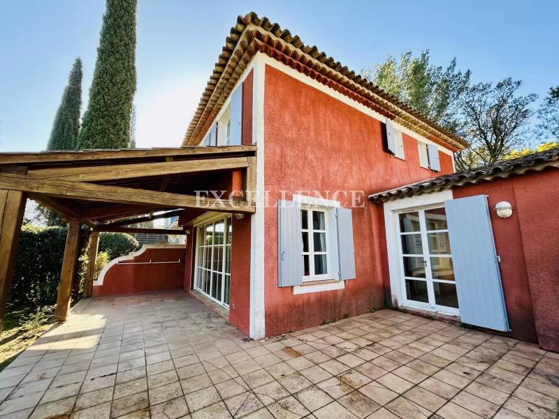Maison d'angle de 5 pièces Grimaud Les Restanques du Golfe 